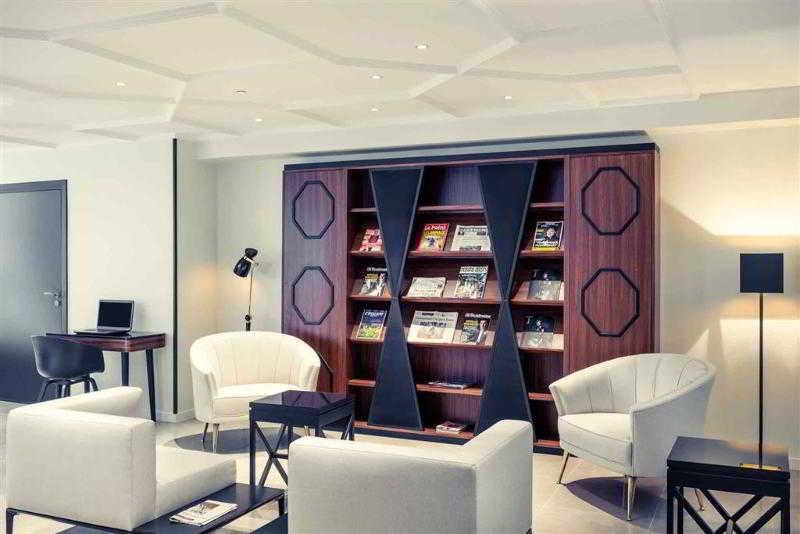 Mercure Arc De Triomphe Wagram Hotel 4*