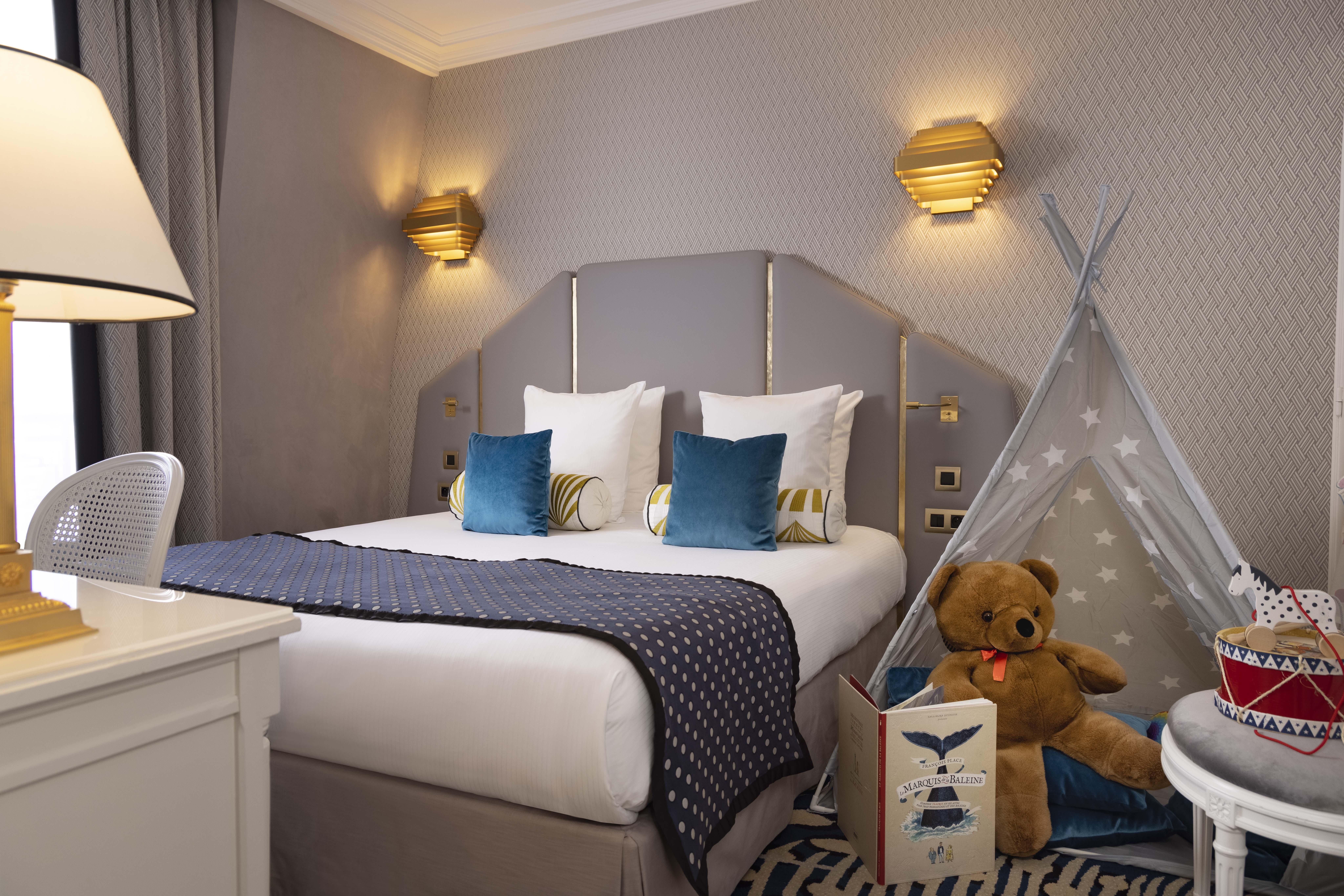 Hotel Victor Hugo Kleber 4*
