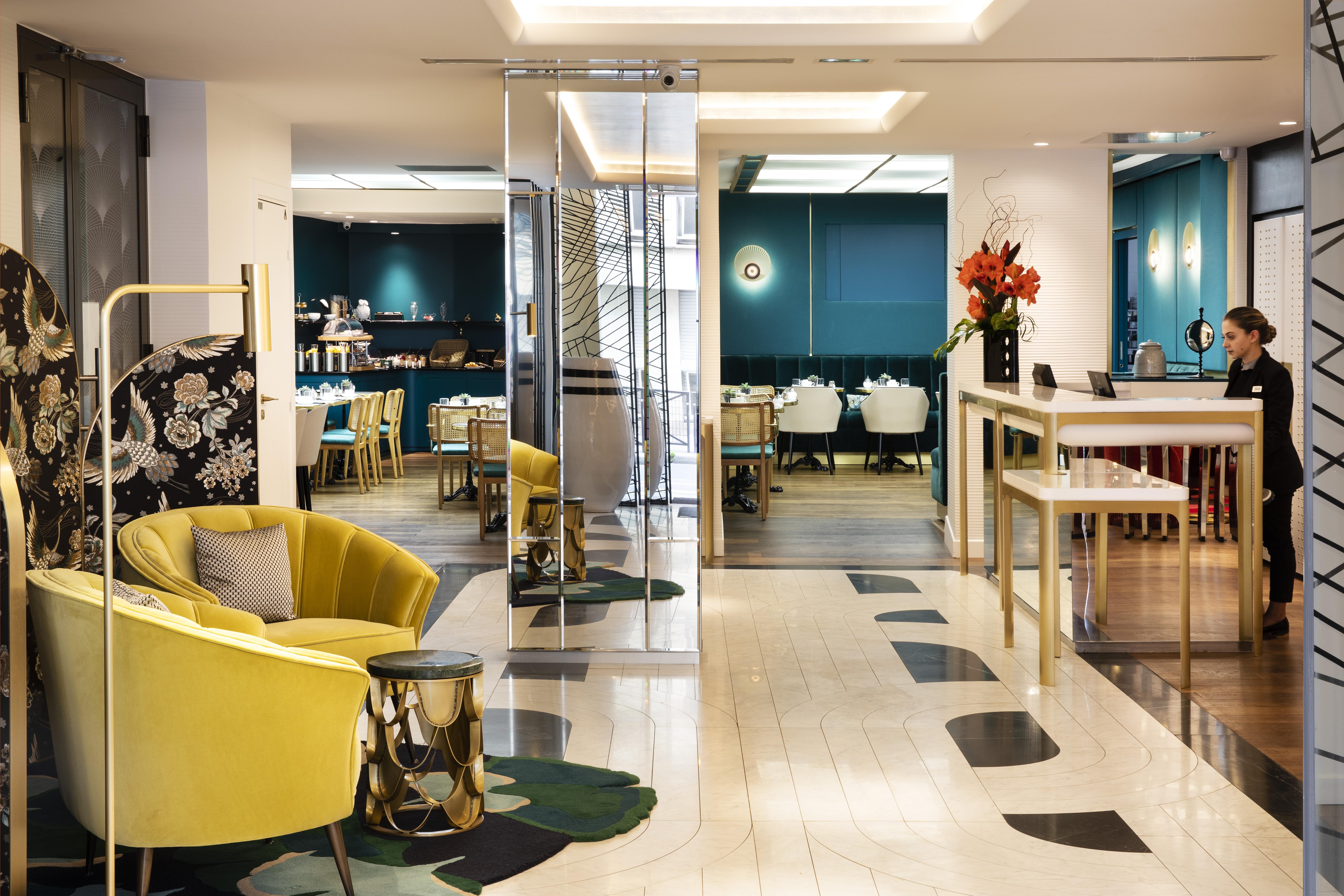 Victor Hugo Kleber Hotel Paris