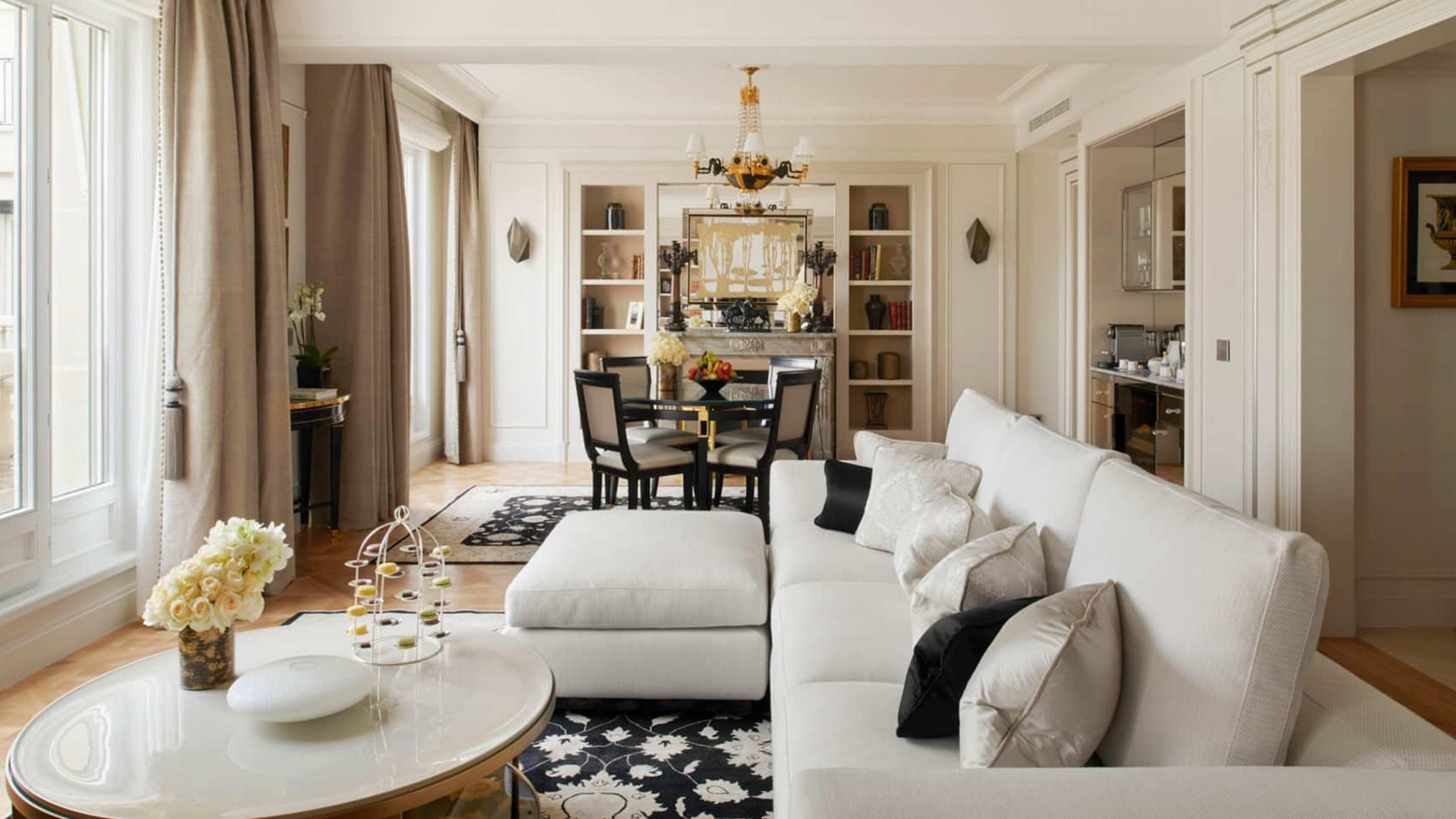Four Seasons George V Hotel 5*