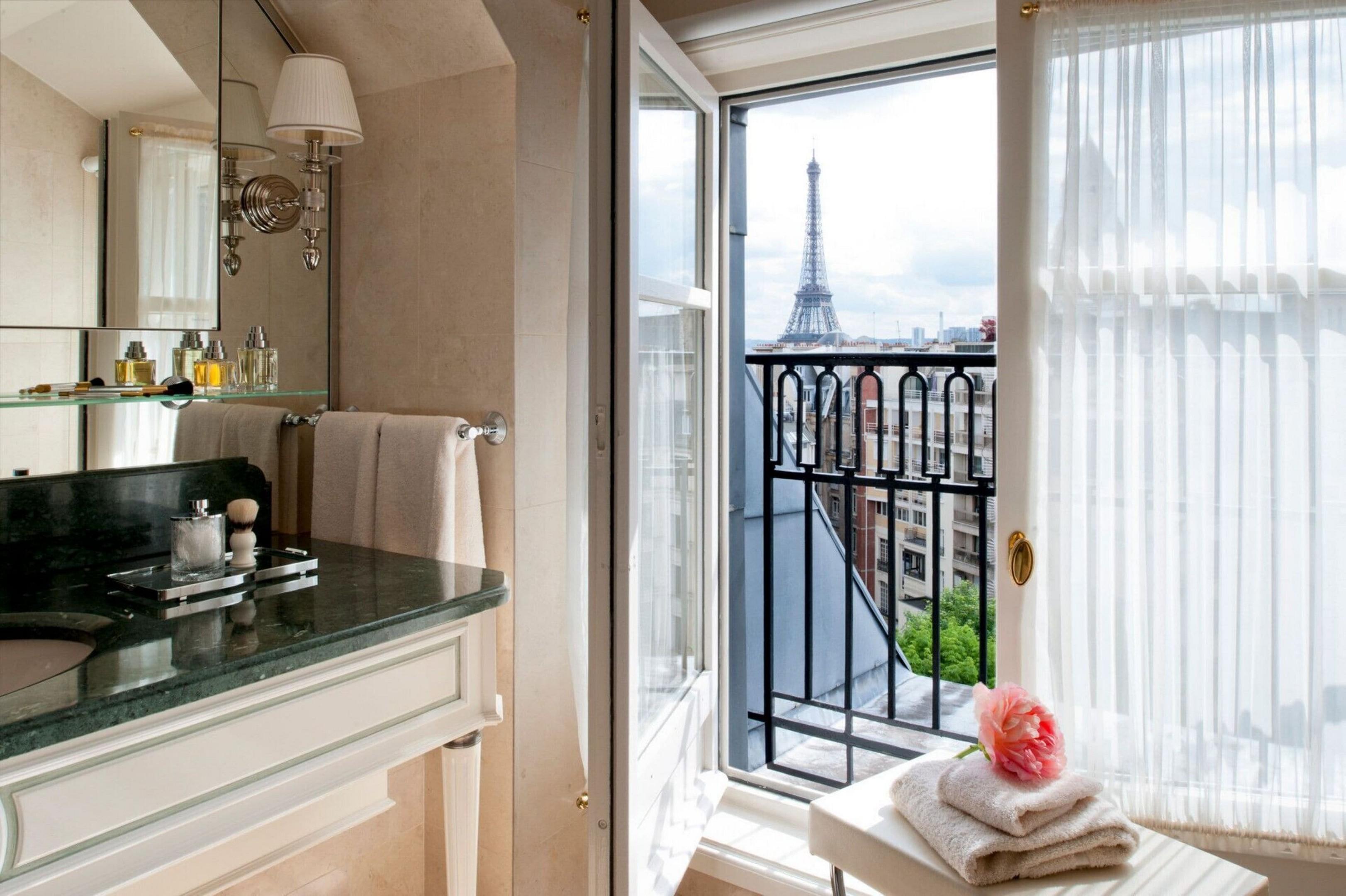 Hotel Four Seasons George V 5*