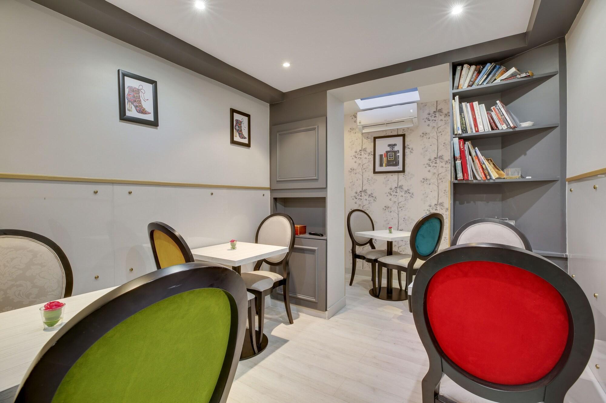 Riviera Elysees 3* Paris