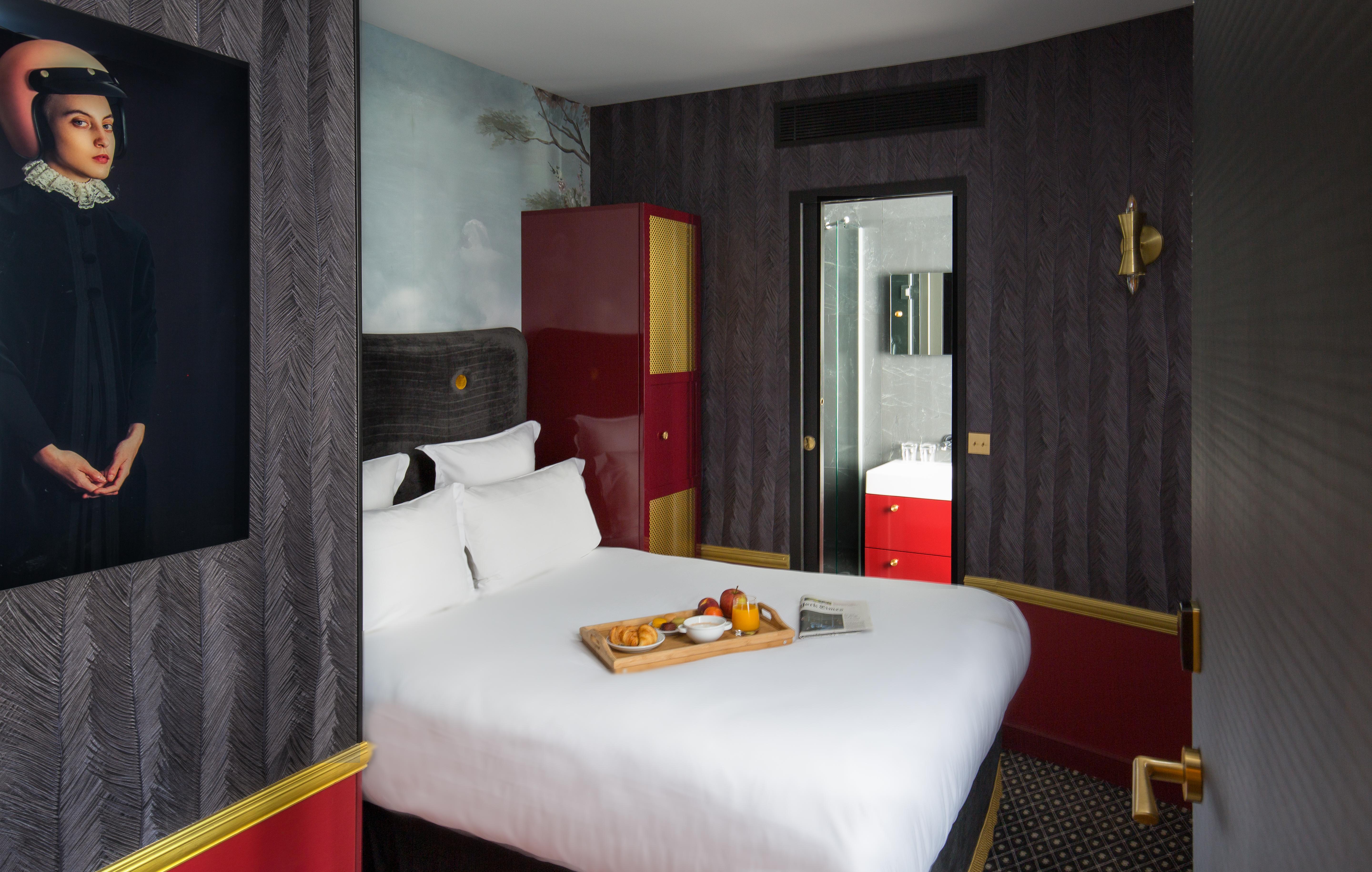 Hotel Snob Hotel