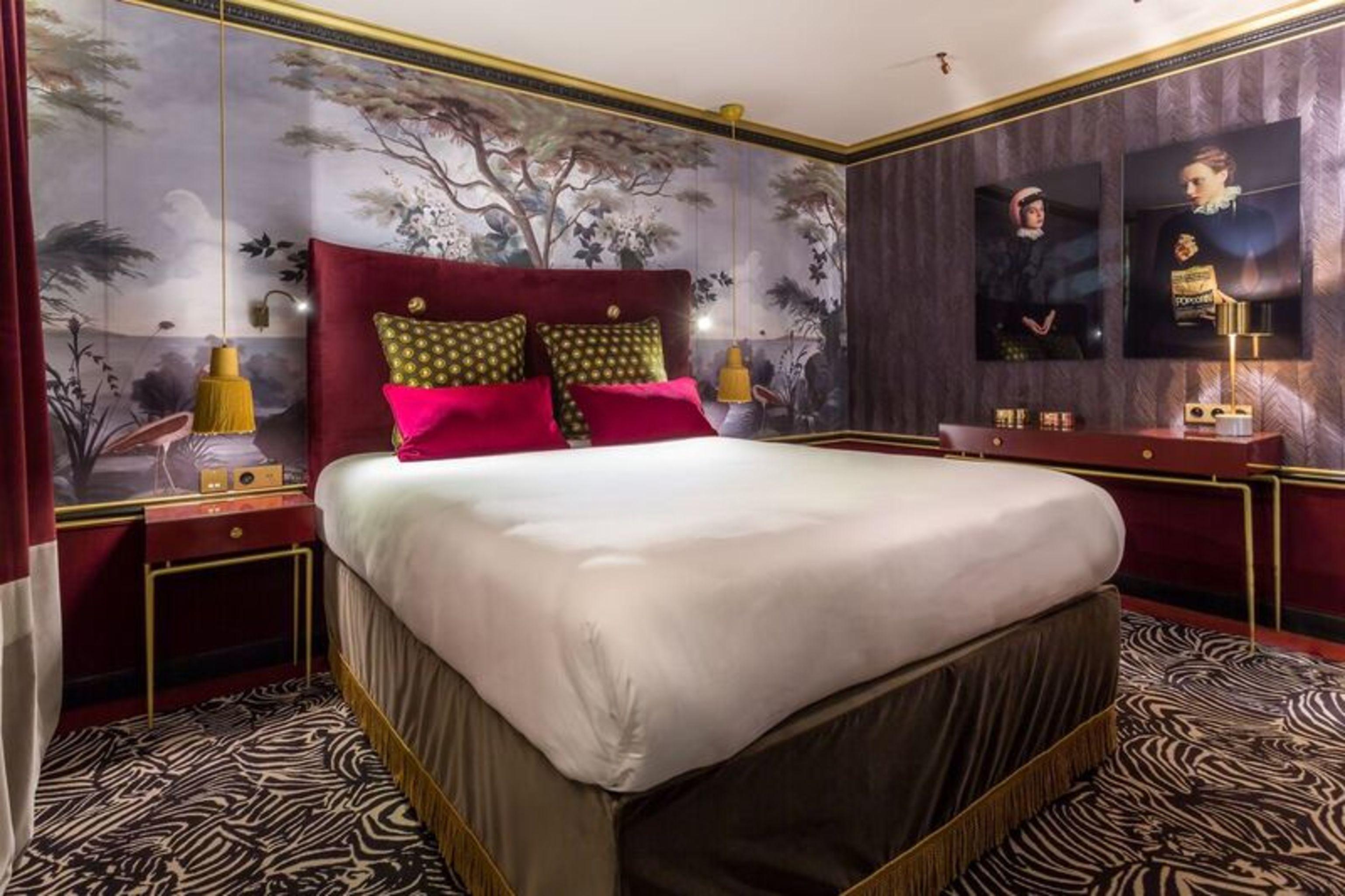 Hotel Snob Hotel