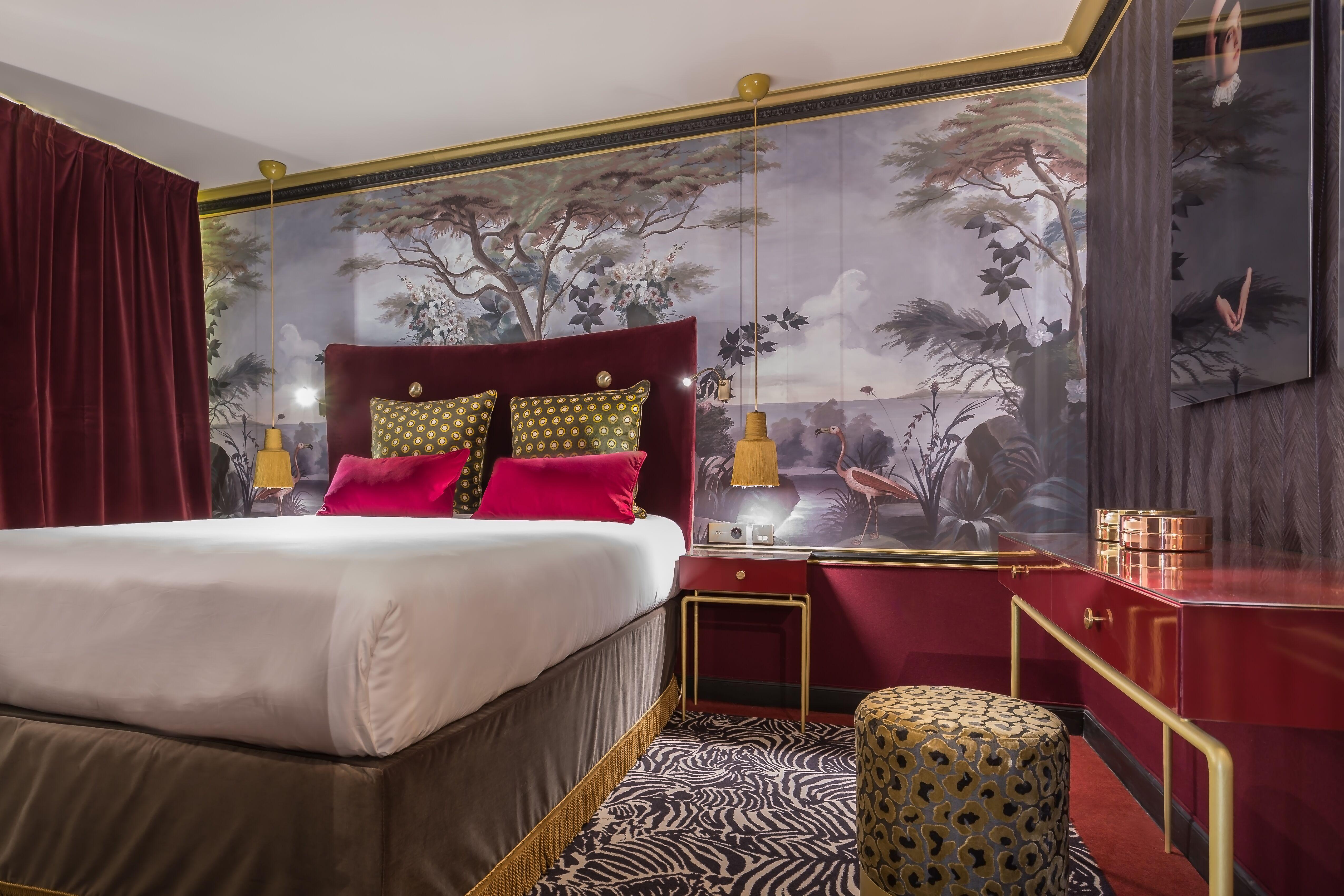 Hotel Snob Hotel