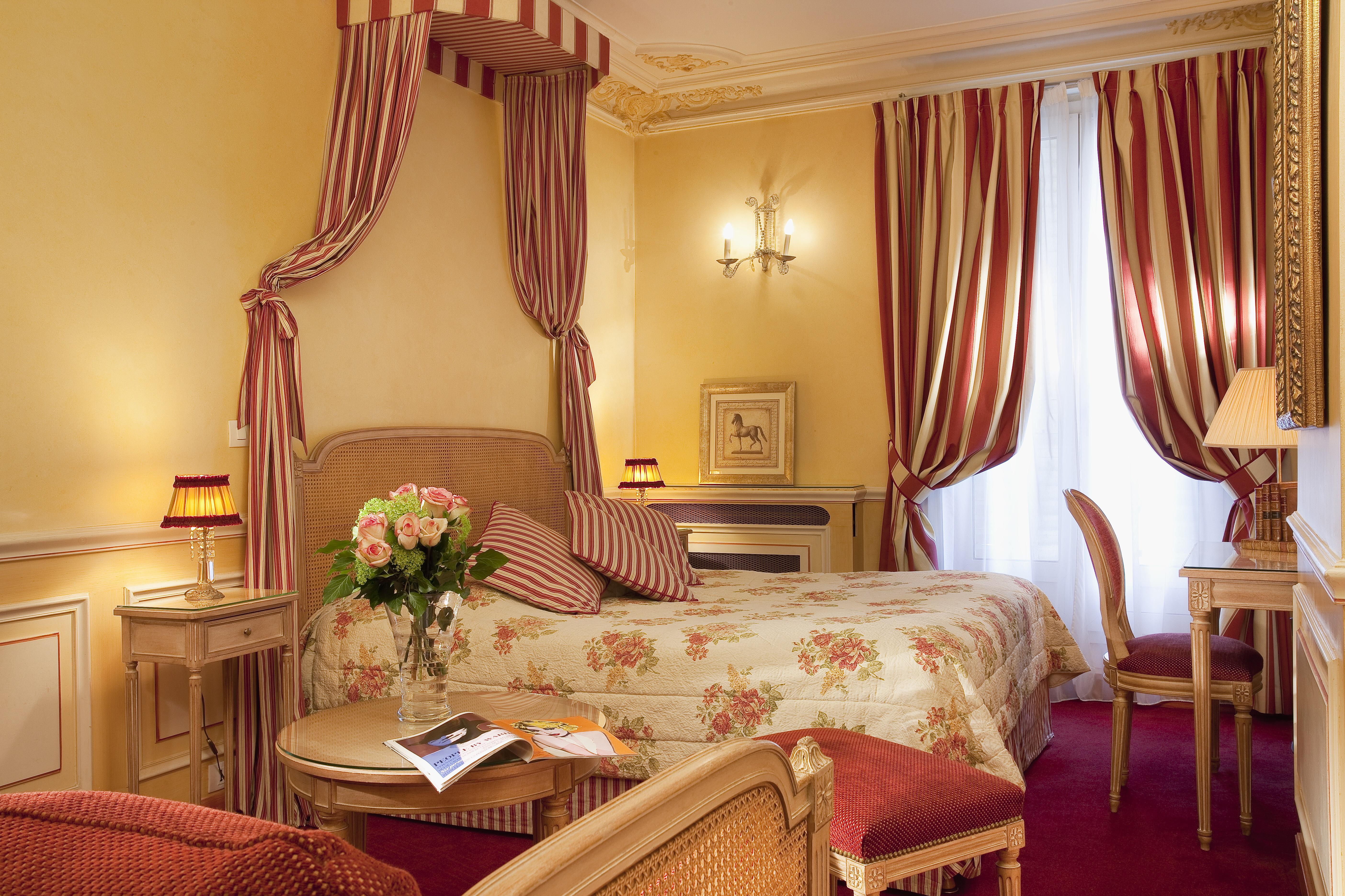 & Saint-jacques 4* Paris