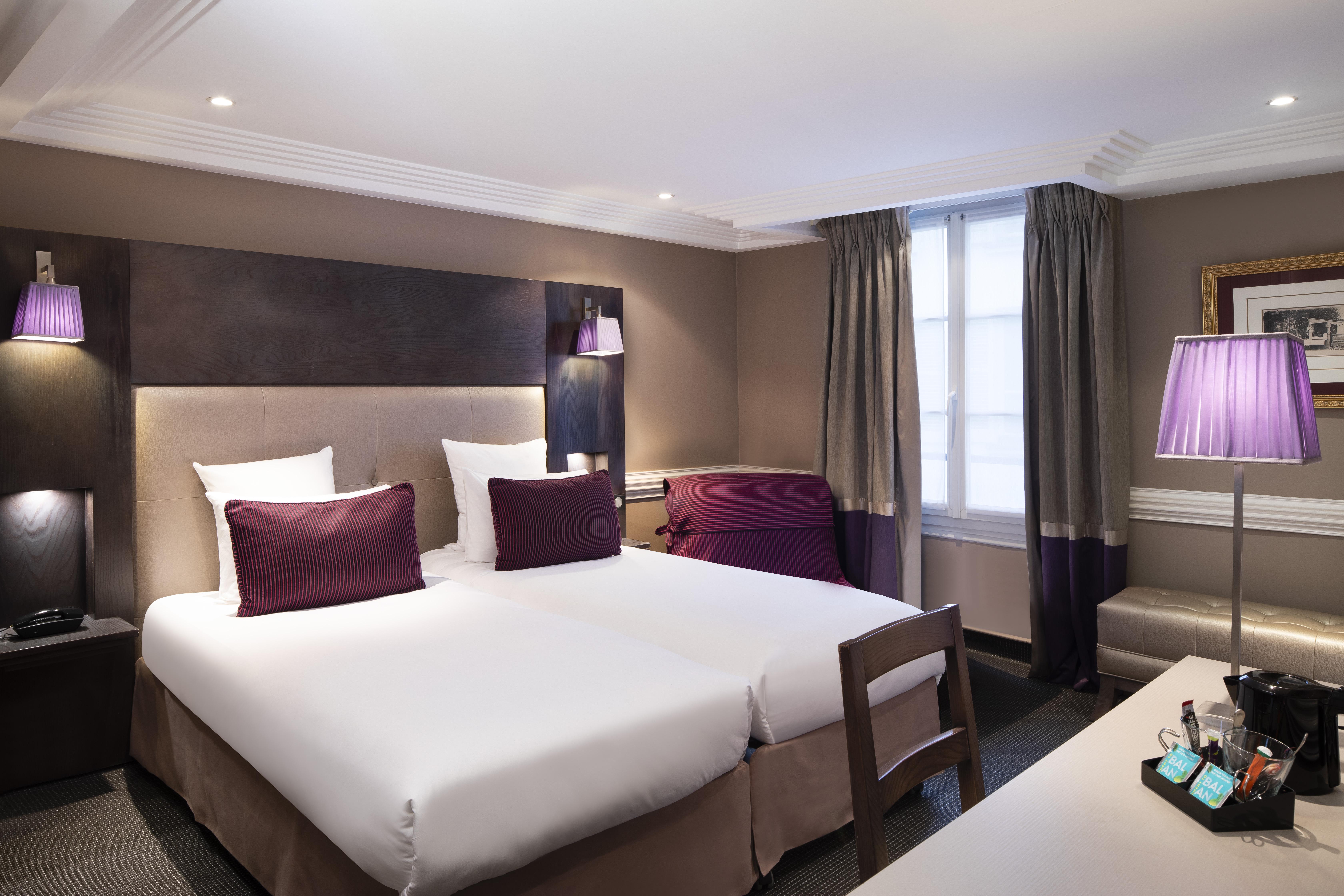 Elysées Hotel