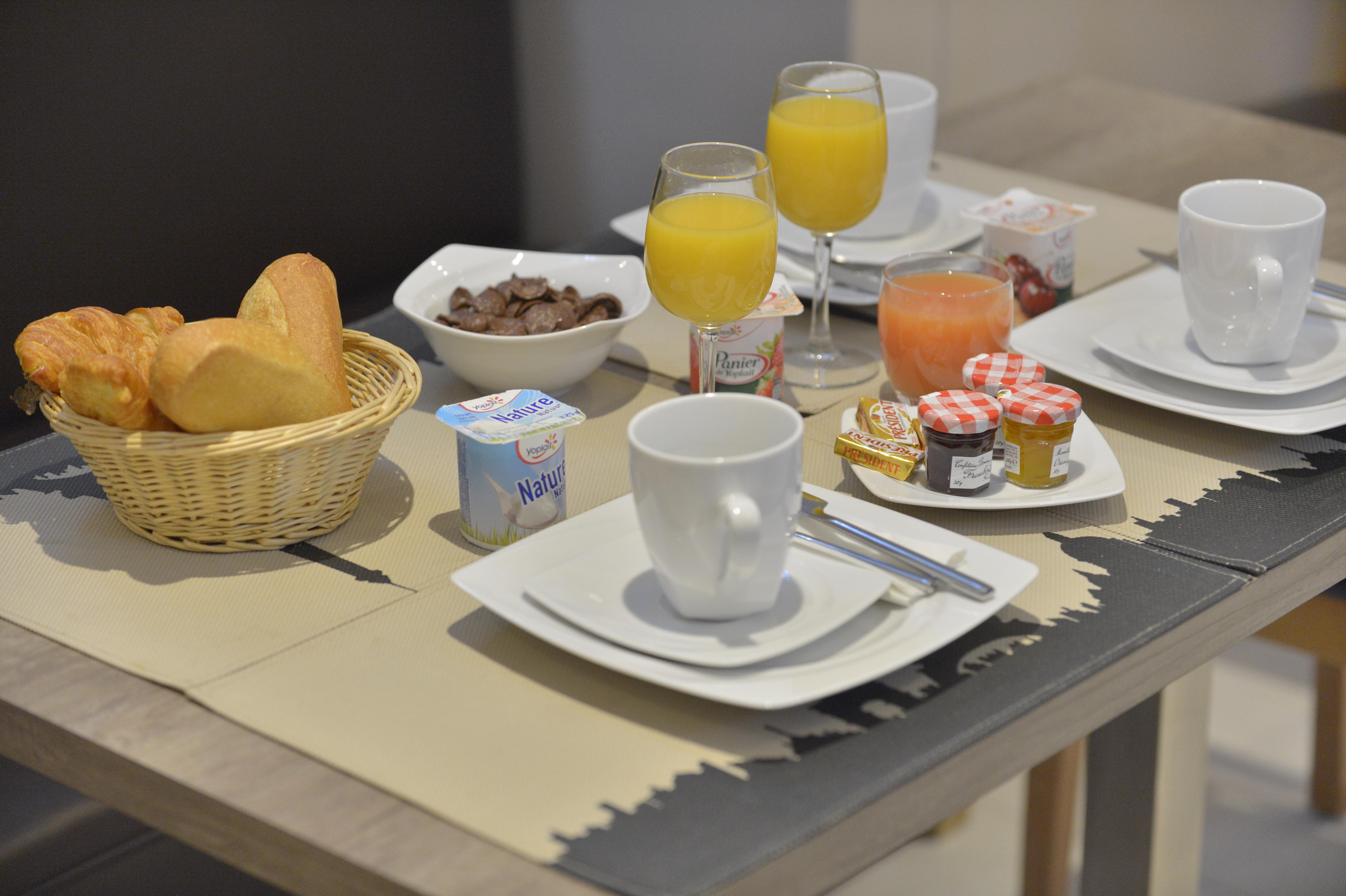 Hotel Du Chemin 3*