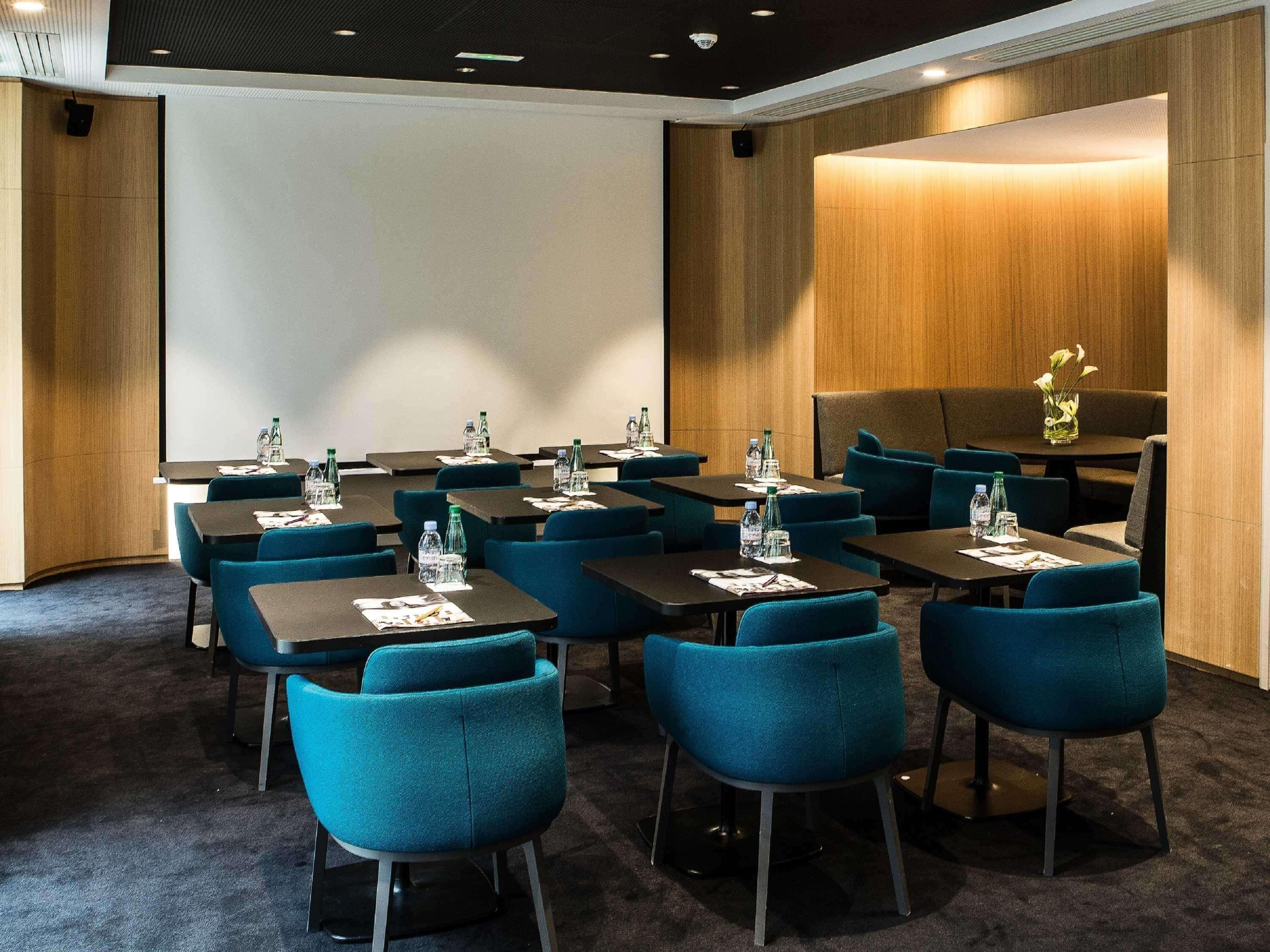 Mercure 17 Batignolles Hotel Paris