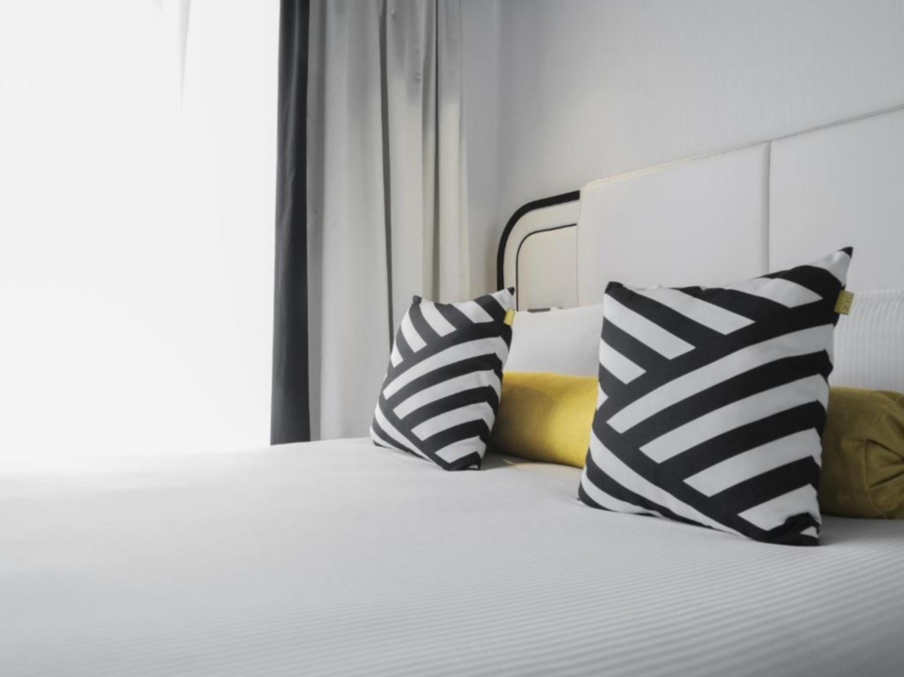 Ekta Champs Elysees Hotel