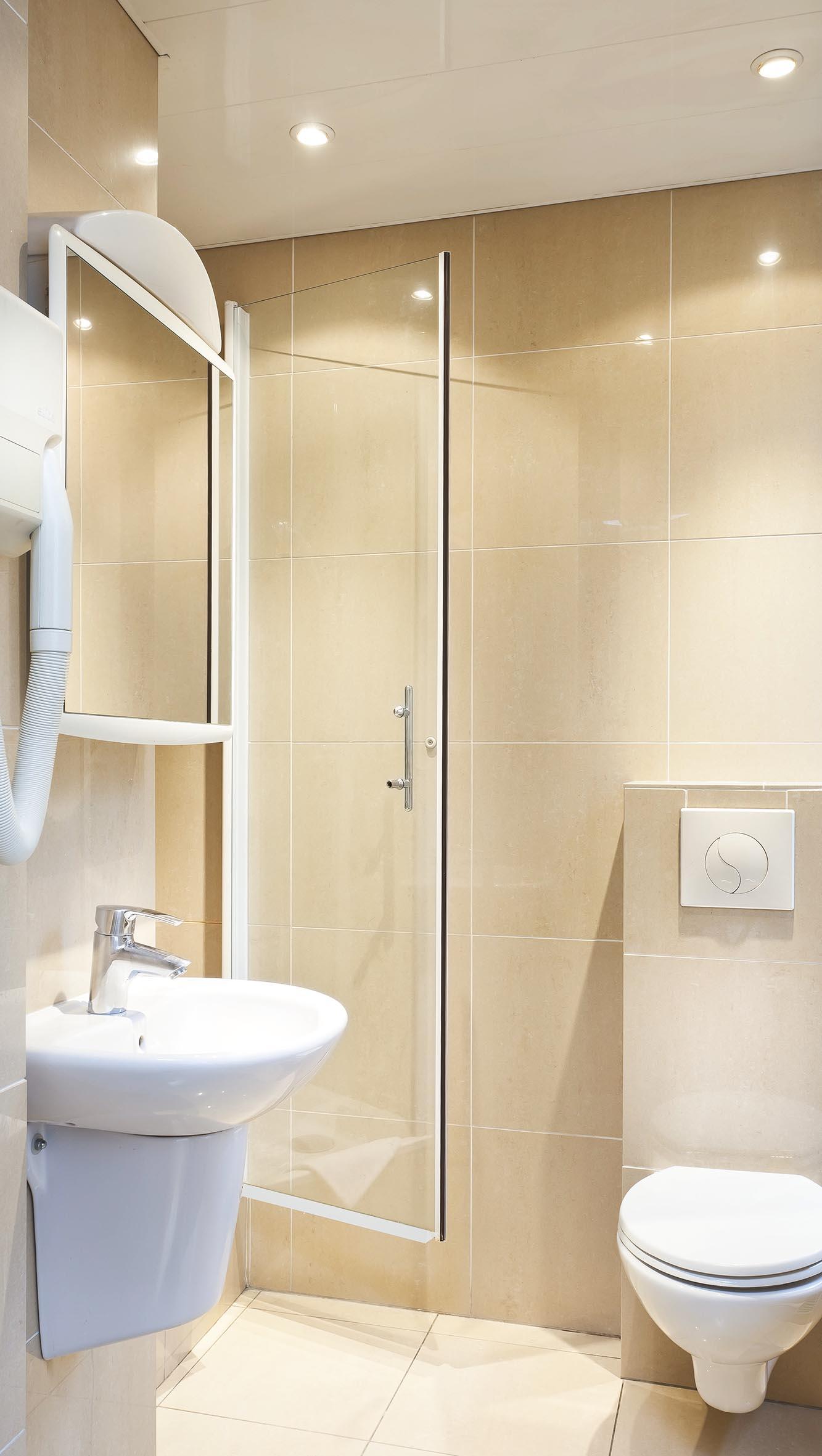Hotel Lena 3*