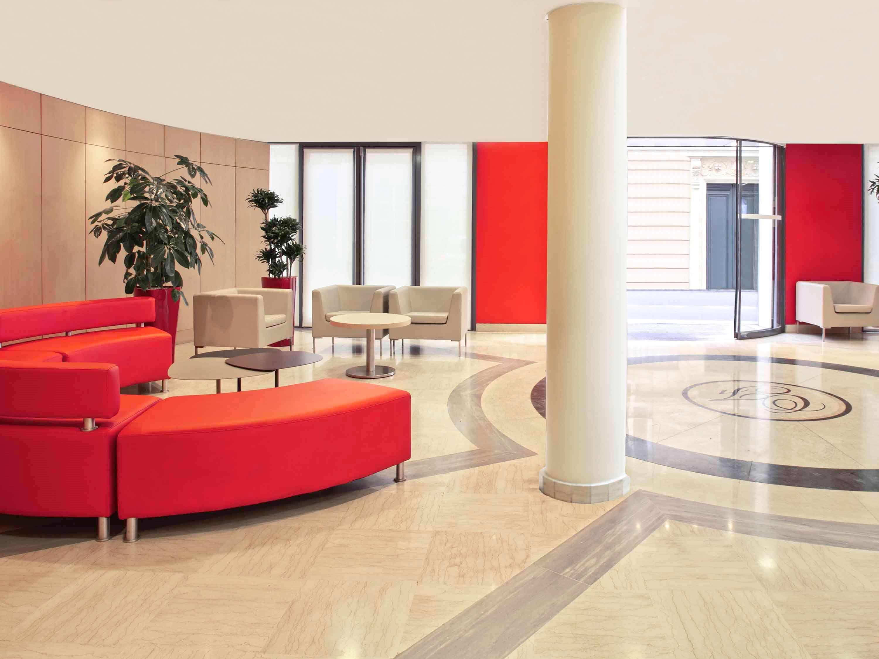Ibis Opéra La Fayette 3*