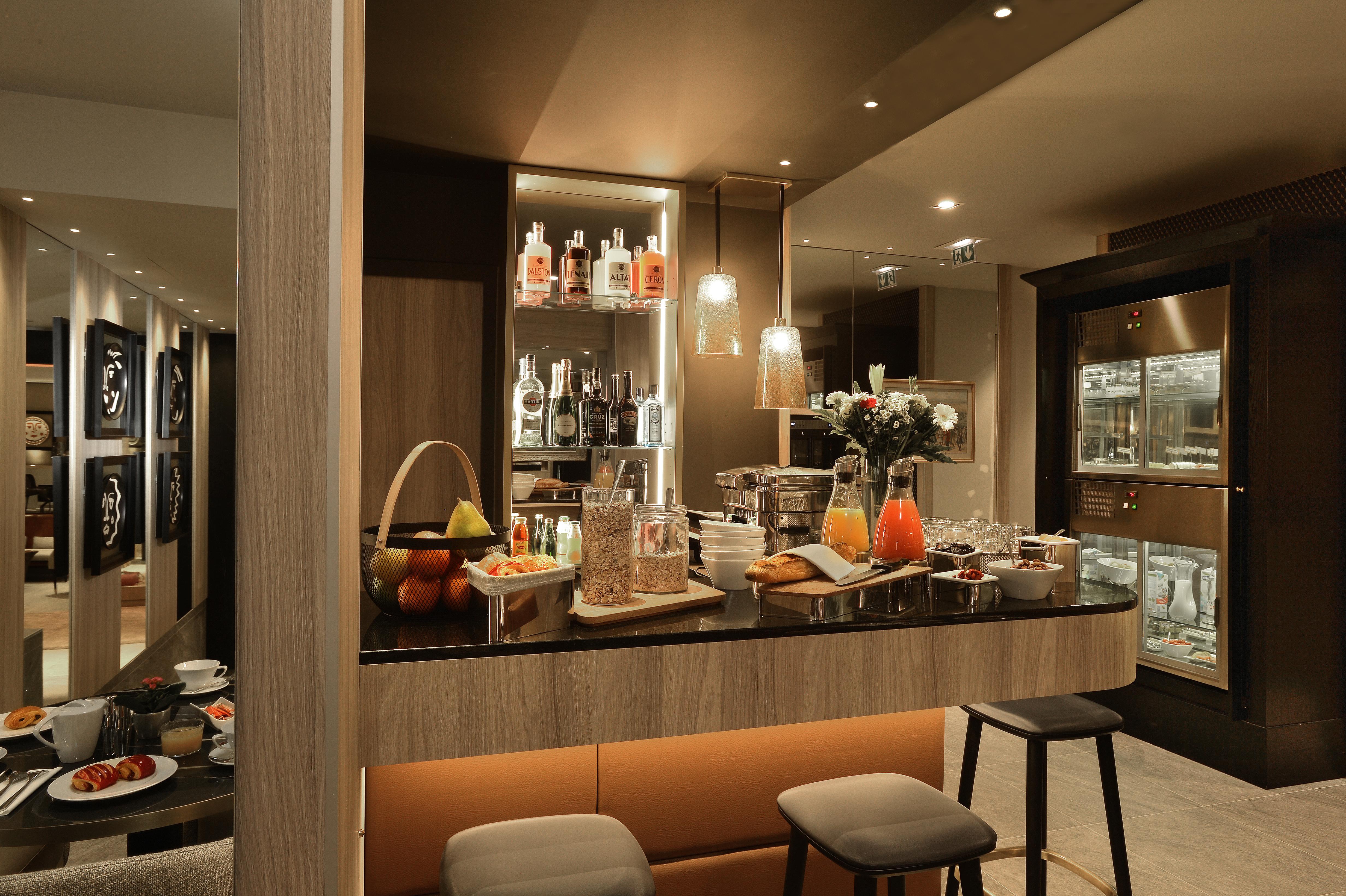 Hotel La Lanterne Paris