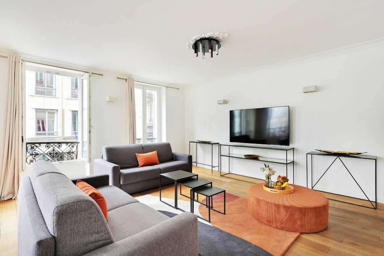 Cmg - Folies Bergere - Cadet Apartment