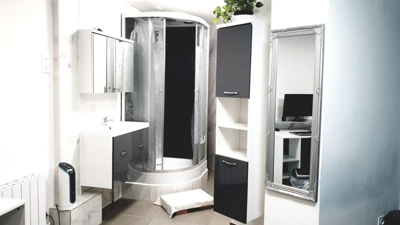 Jolie Avec 2 Partagees Apartment *
