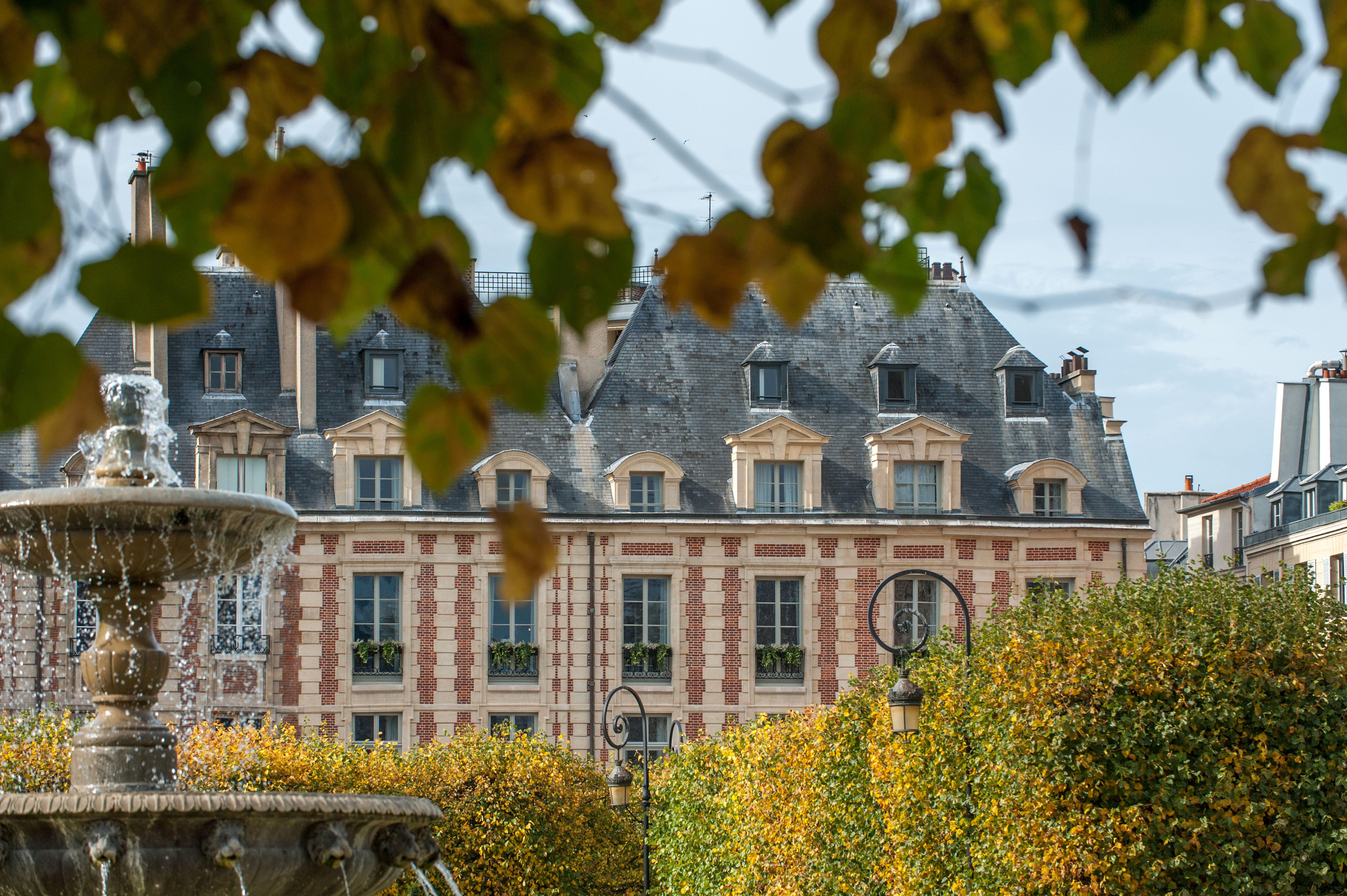 Hotel Cour Des Vosges - Evok Collection