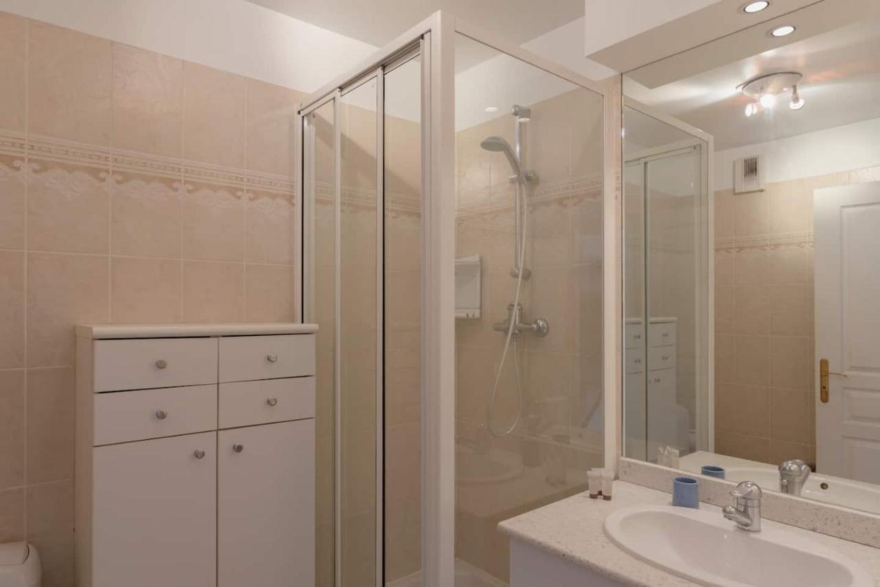 Center Beaudelaire Appartement *