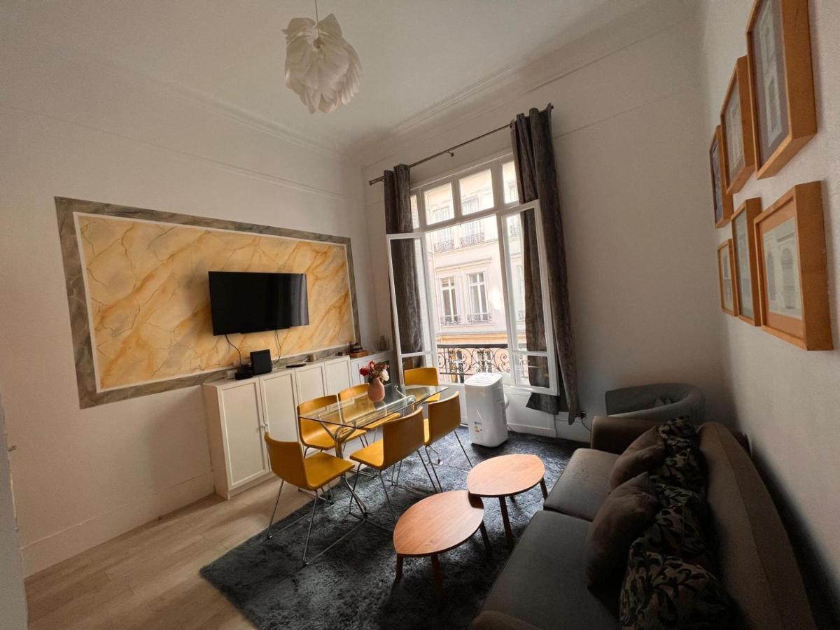 Luxury Champs-elysees - Hala * Paris