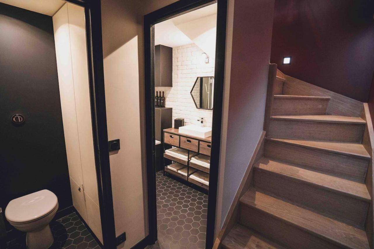 Parrot I Authentique 4p Apartment Paris