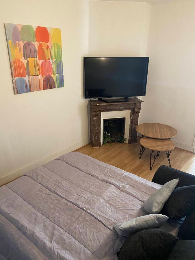 Trendy 2 13 Apartment Paris