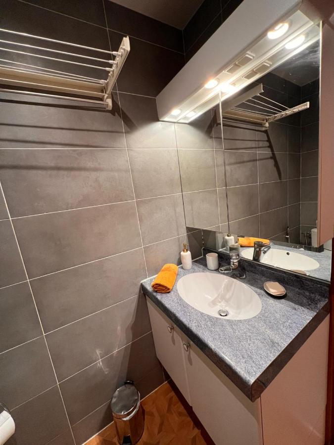 Luxury Champs-elysees - Hala Apartment *