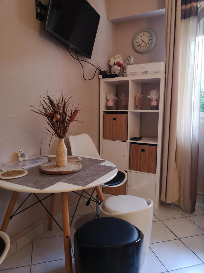 Charming Near Moulin Rouge Appartement Paris