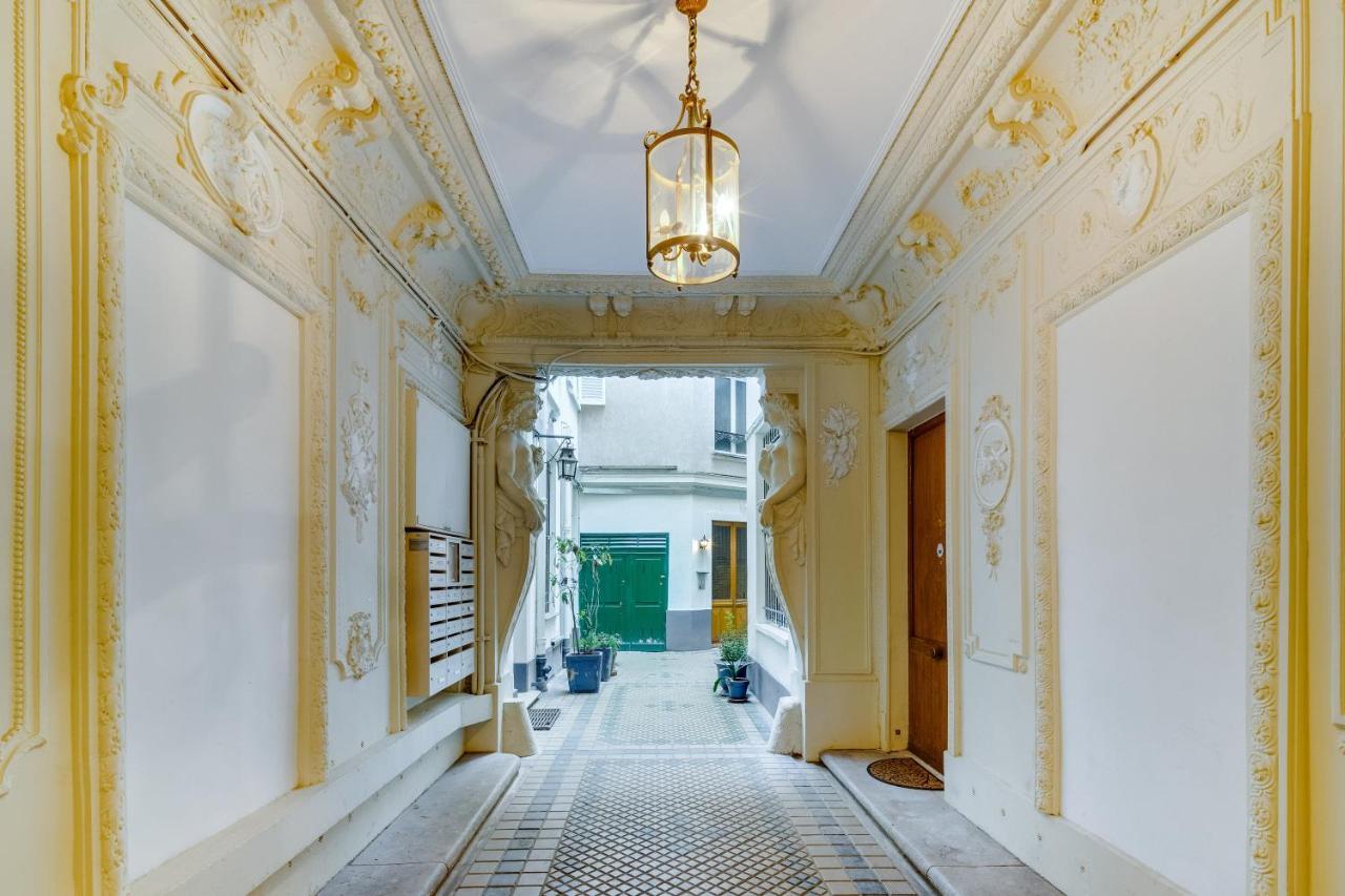 Sweet - Rue De Lallier * Paris