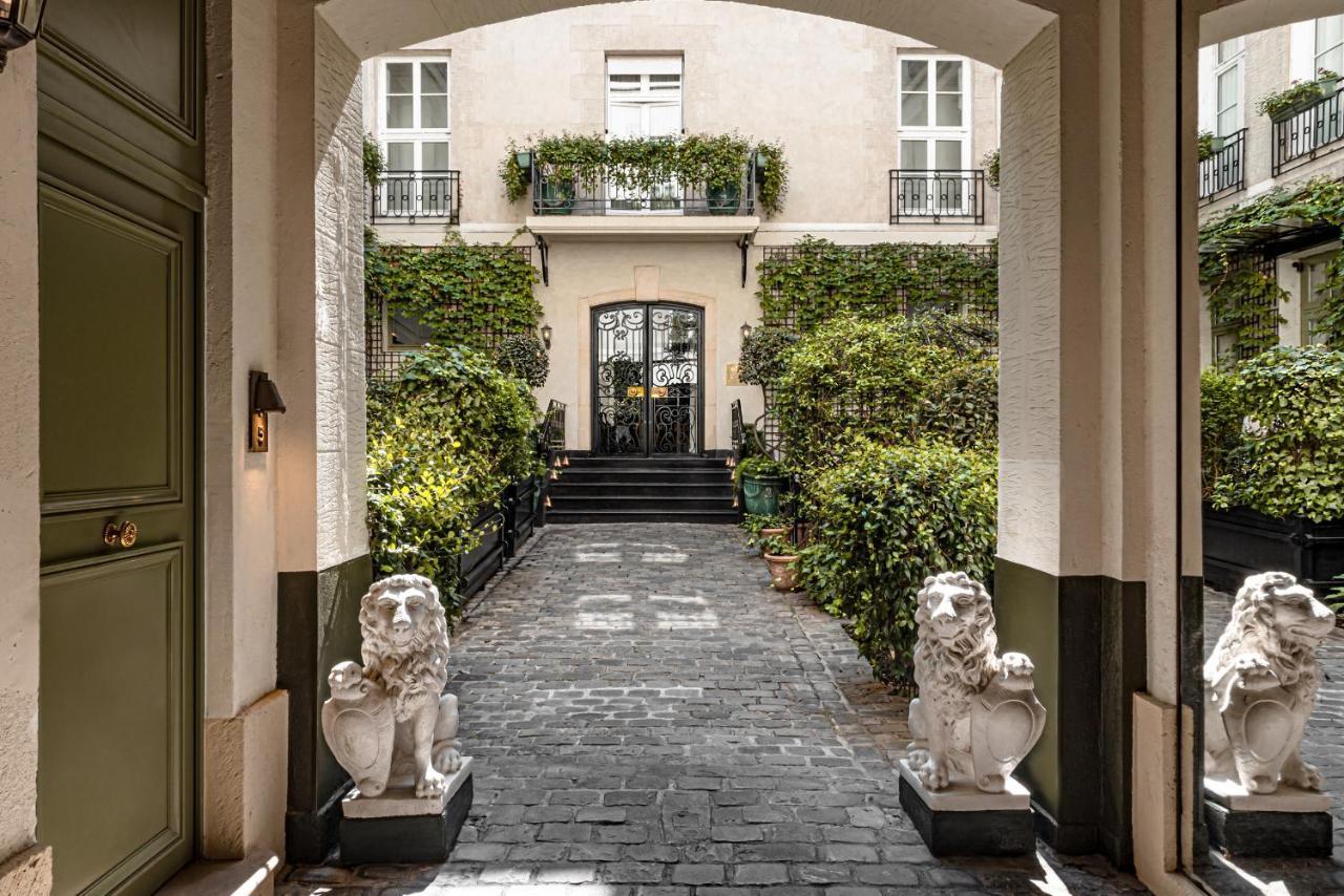 Hotel Relais Christine Paris