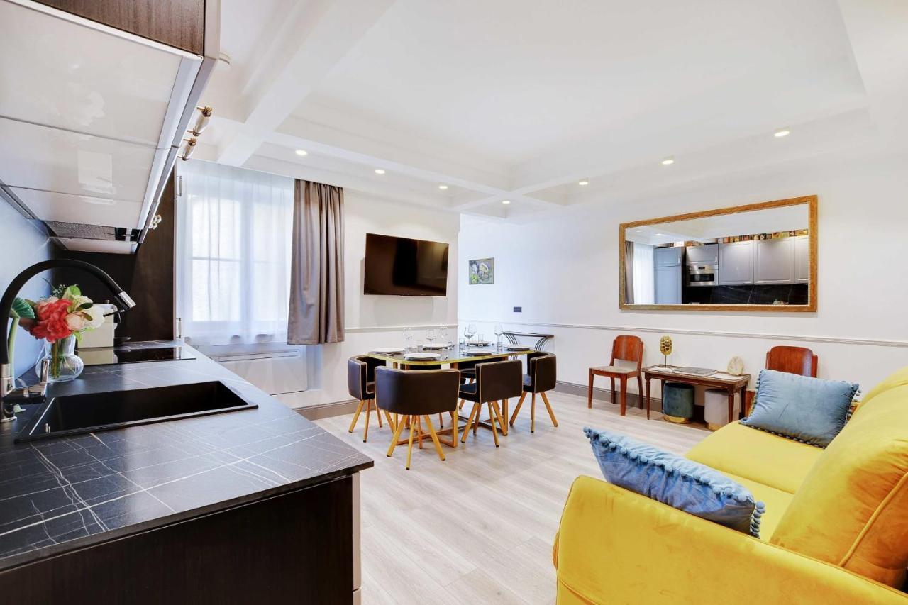 Apartment Magnifique - 2br - 6p - Place De L'etoile Paris