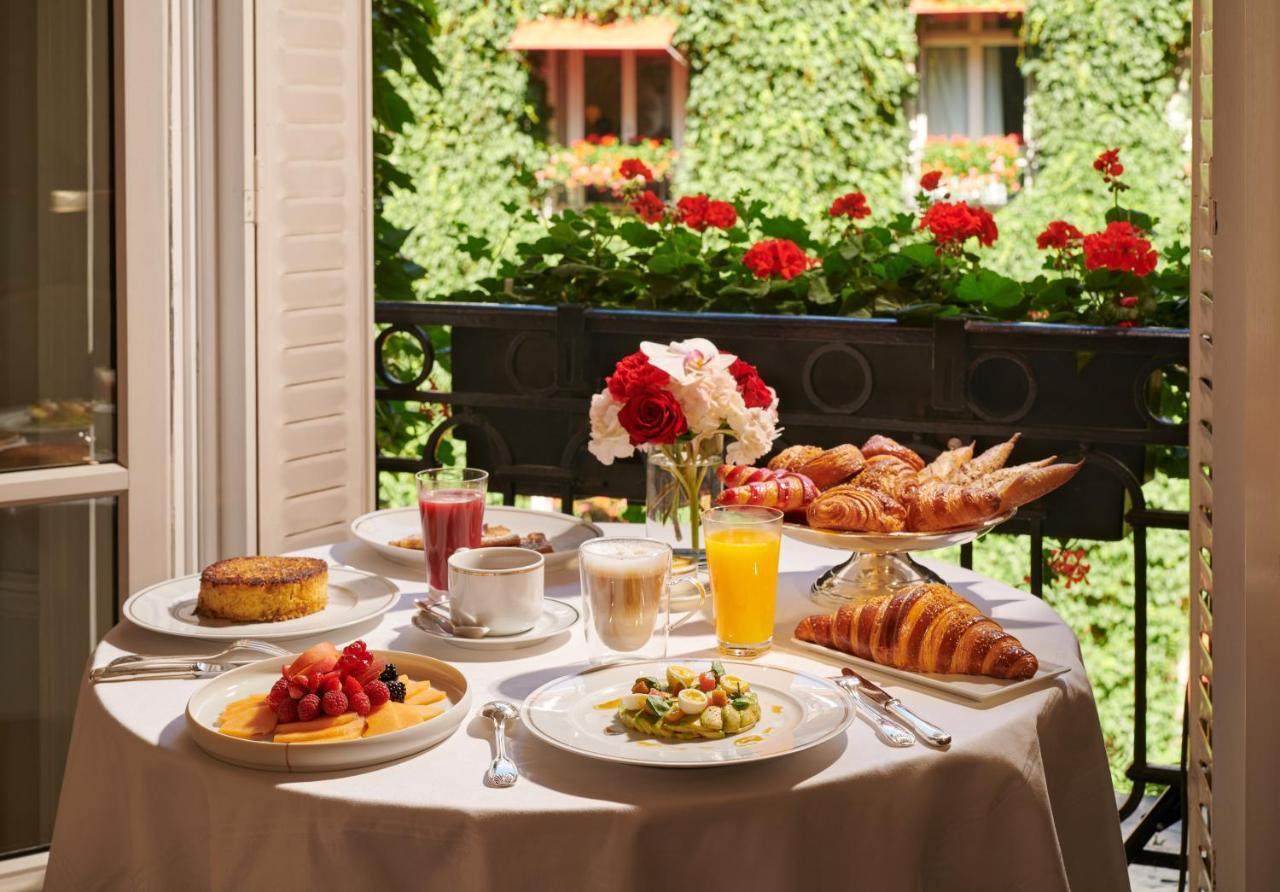 Plaza Athénée - Dorchester Collection 5* Paris