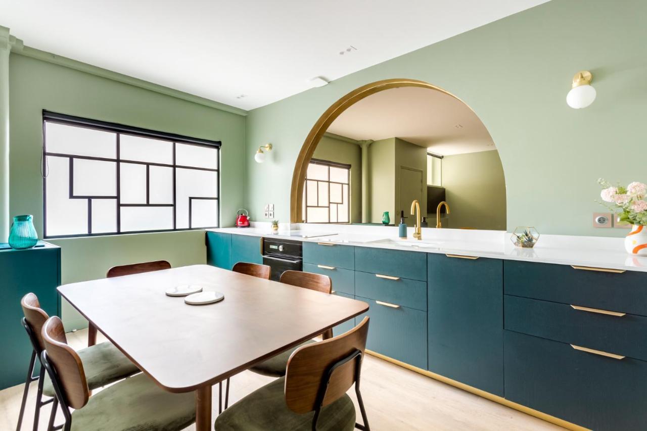 Relais Cocorico 2 Bedrooms With Ac, 2 Bathrooms, 8 Min Eiffel Tower Apartment Paris
