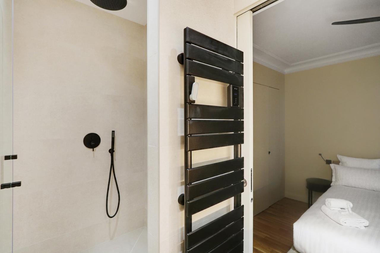 Apartment Pick A Flat's Apartment- Rue Saulnier