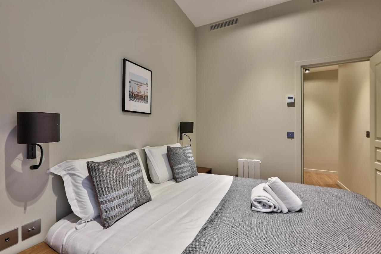140 - Urban Duplex Near Saint-germain Des Pres Apartment *