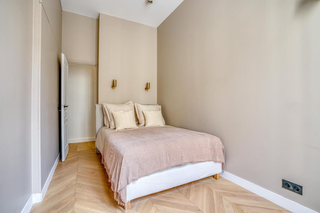 Appartement Luxury Champs Elysées Paris