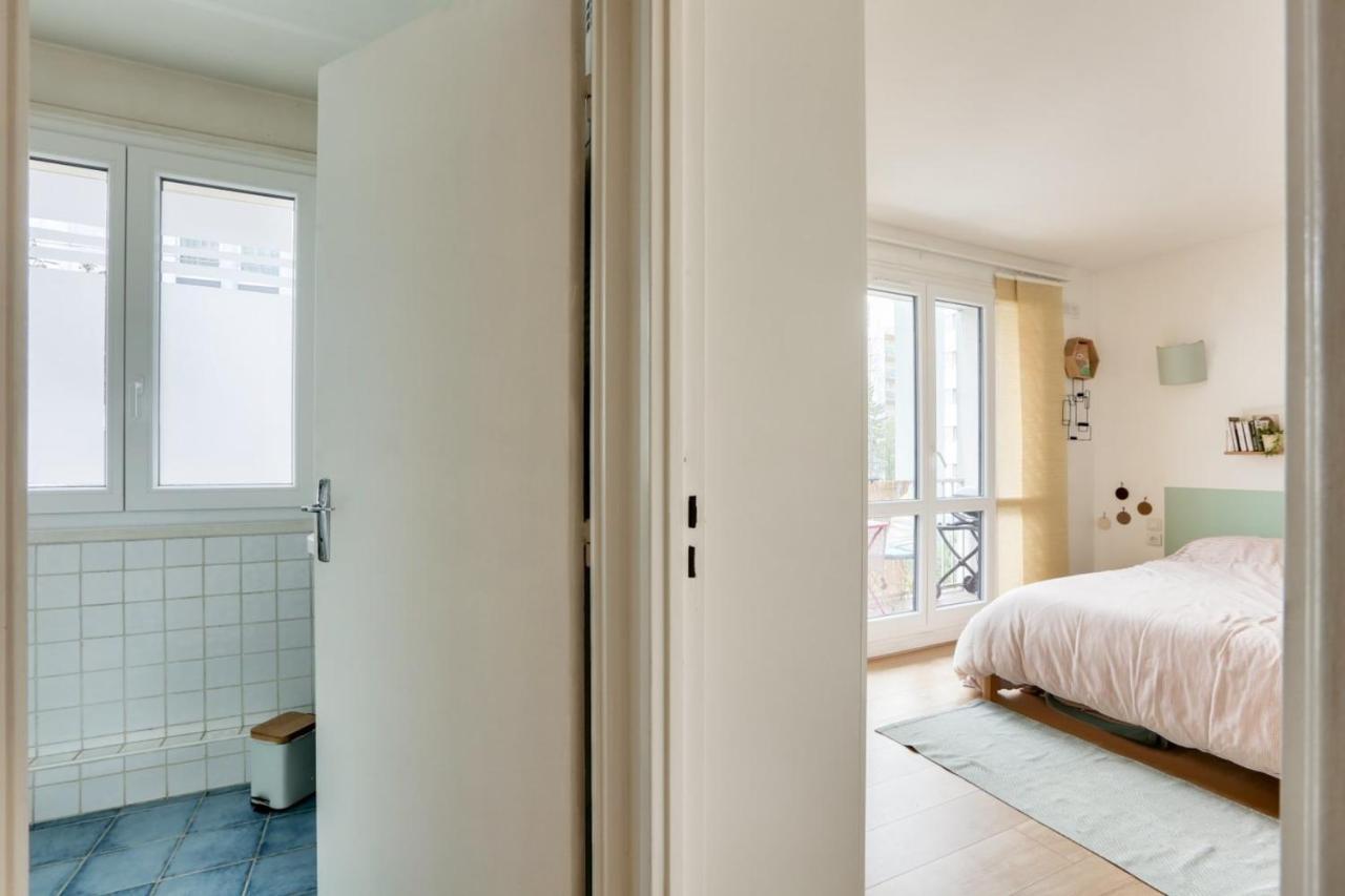 Apartment Bright For 4 With Balcony *