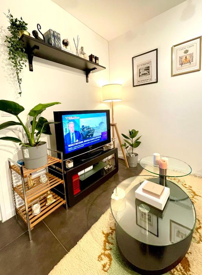Appartement Charming Flat Near Champs Elysees Center Paris