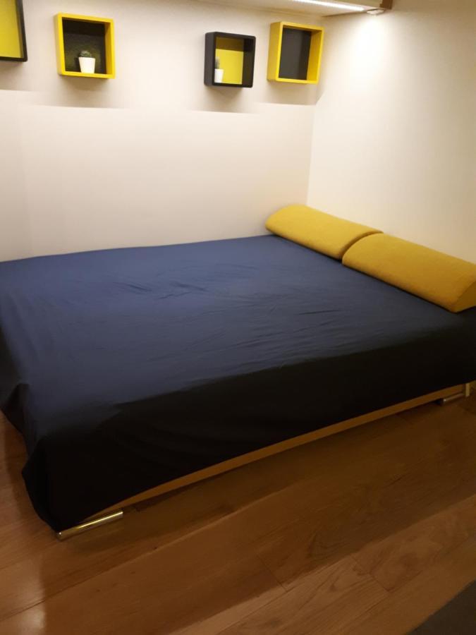 Appartement Cosy Of 17 Square Meters At Place Monge 75005 Paris