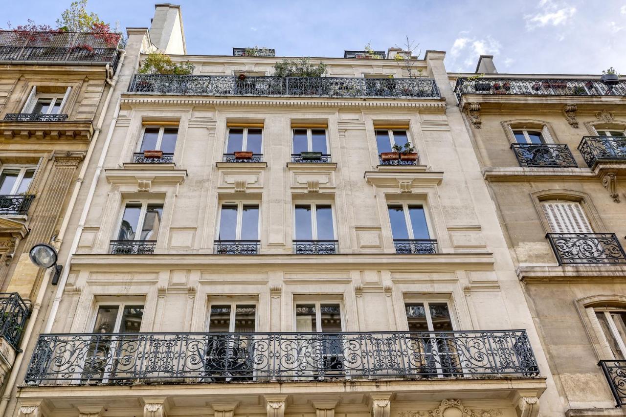 Apartment Superb Branded New Flat Of 50sqm -heart Of 9 *