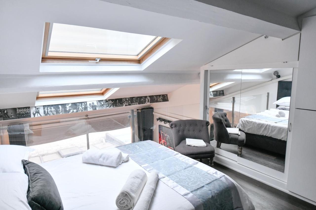 Duplex Design & Moderne En Plein Coeur De *