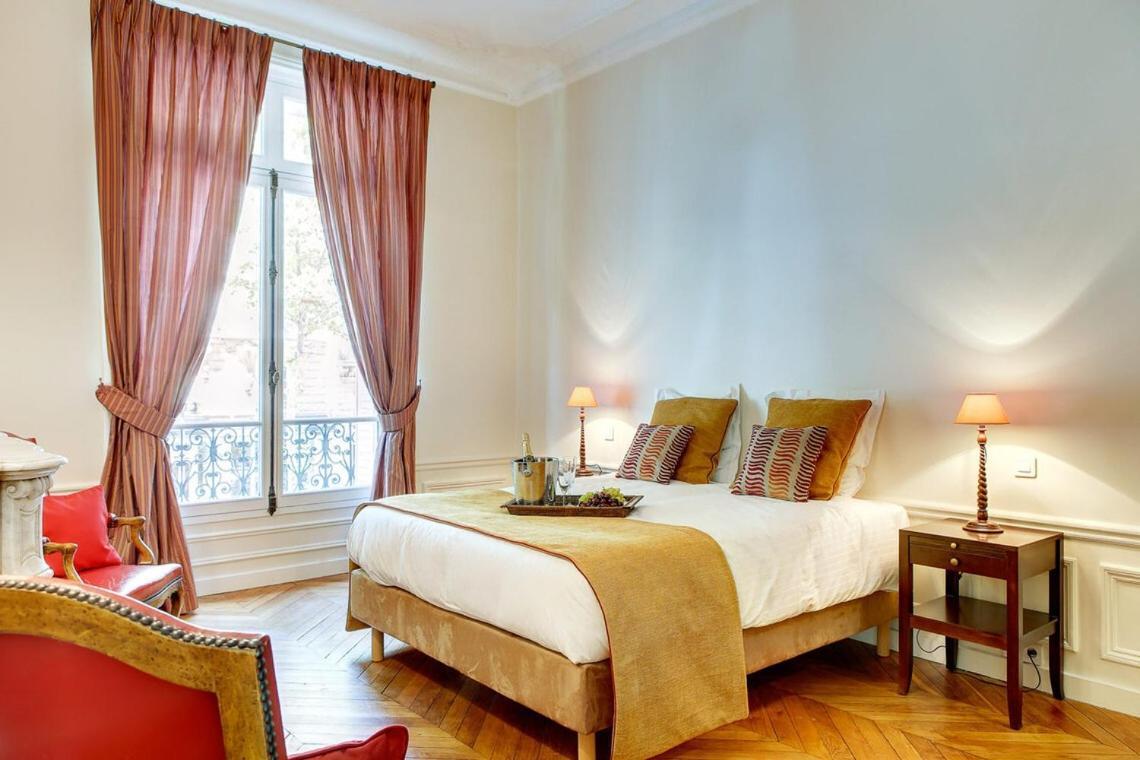 In A Great Location Close To The Eiffel Tower Apartment *