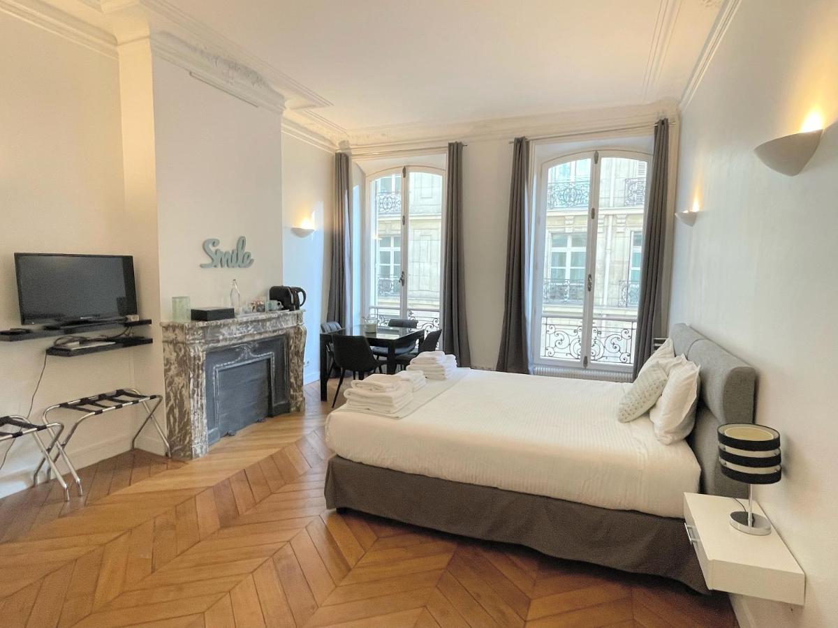 Bed & Breakfast Square Paris