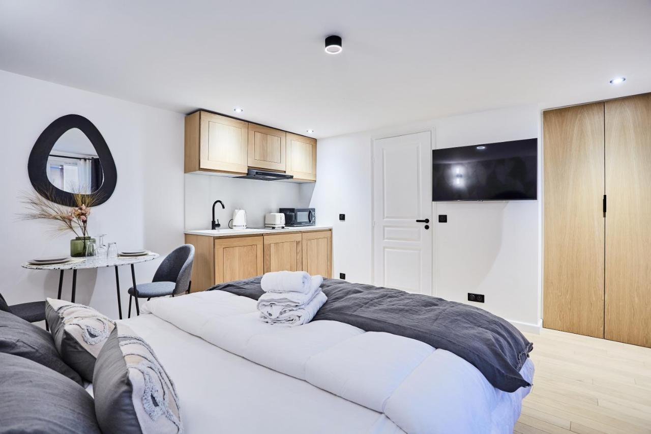 Center Of By Prestige Appartement Paris