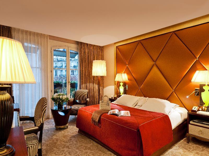 Barriere Fouquet's Paris
