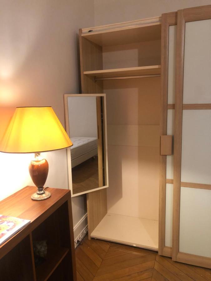 Cosy 2 50m2 Parisian Classic Flat - Passy, 16th Arrondissement, Near Eiffel Tower