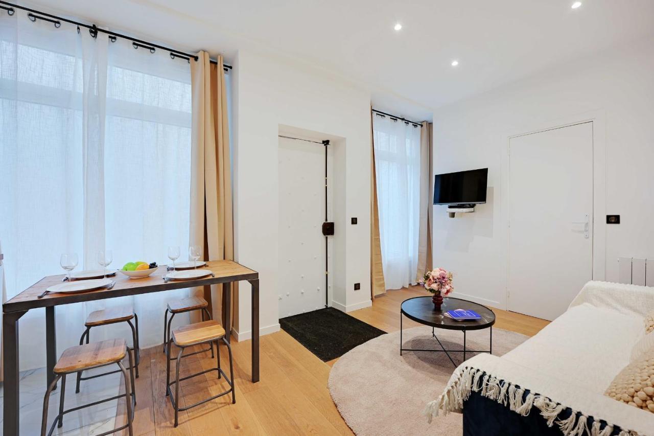 Lovely In The Heart Of The Grand Boulevards Apartment Paris