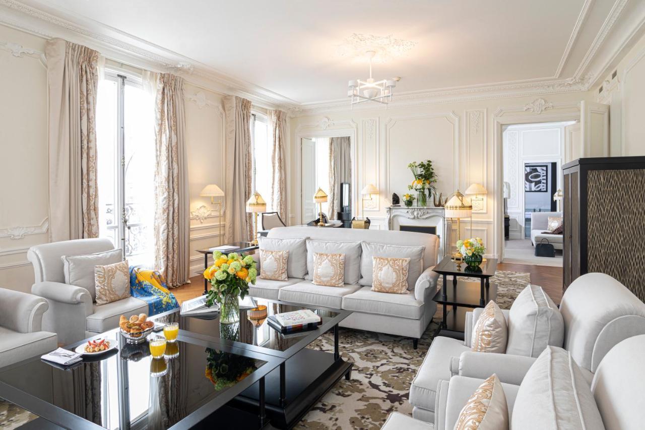 Barriere Fouquet's Hotel