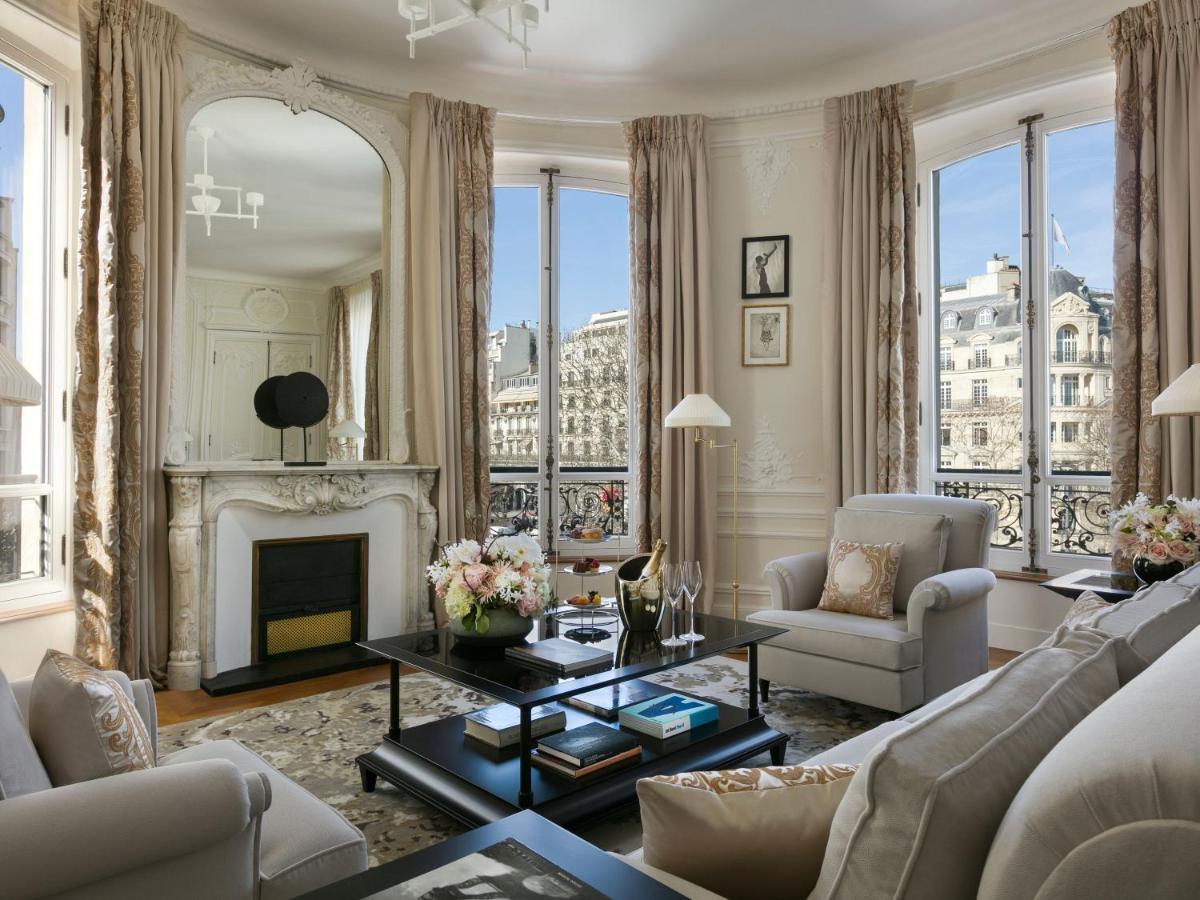 Barriere Fouquet's Hotel