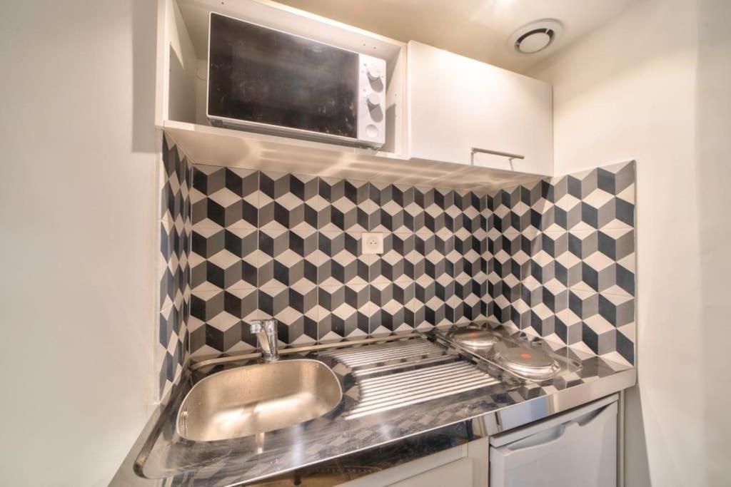 Apartment Bel Au Coeur De Montmartre Paris