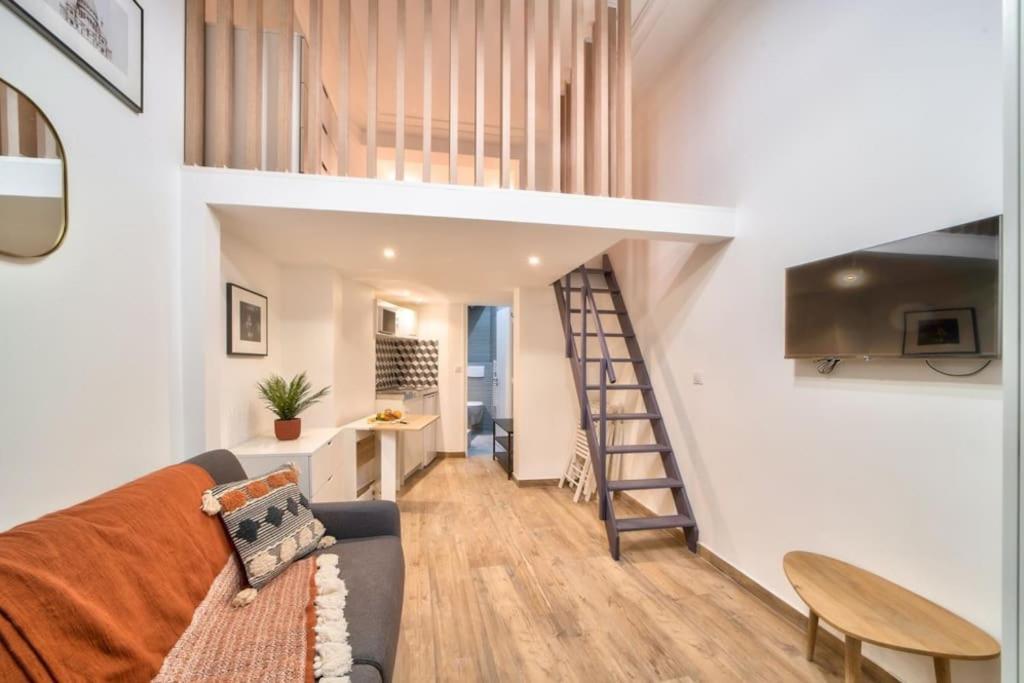 Bel Au Coeur De Montmartre Apartment *