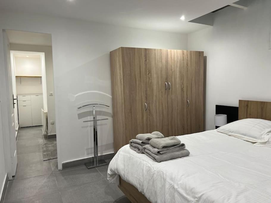 Apartment 3 Pieces Au Calme Avec 1 Acces Independant